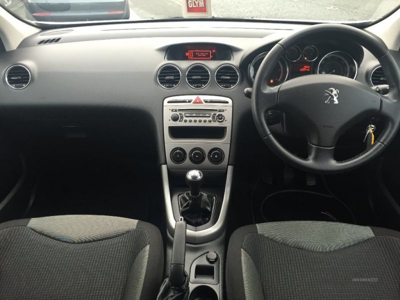 2012 Peugeot 308 ACTIVE HDI image 6