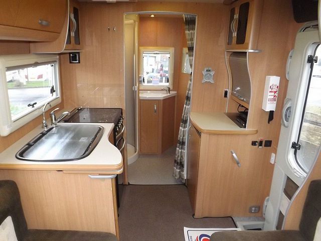 2008 Autosleeper Sandhurst image 4