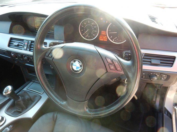 2004 BMW 5 Series 2.5 525d SE 4dr image 7