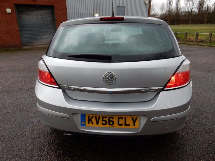 2006 Vauxhall Astra 1.6i 16V SXi 5dr image 5