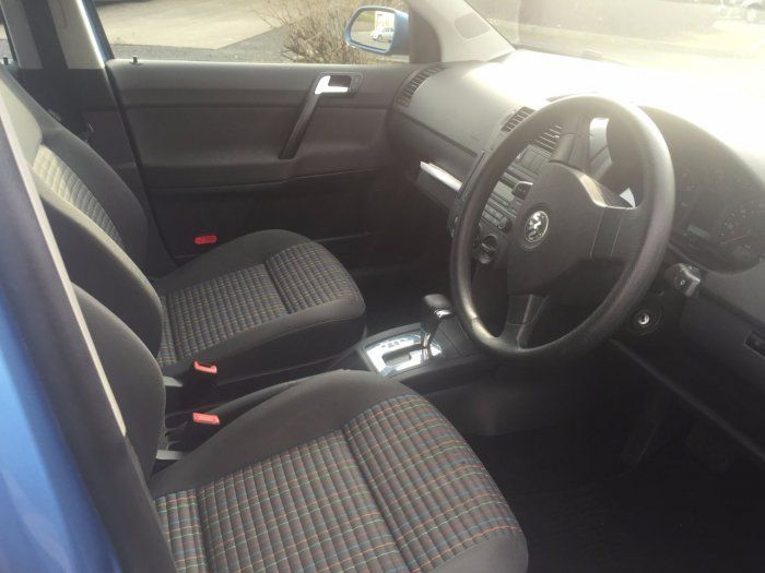 2007 Volkswagen Polo 1.4 S 80 5dr image 5