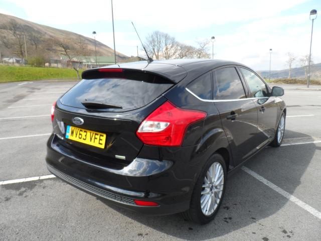 2013 Ford Focus 1.0 Zetec 5d image 3