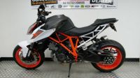 KTM 1290 SUPERDUKE R 17