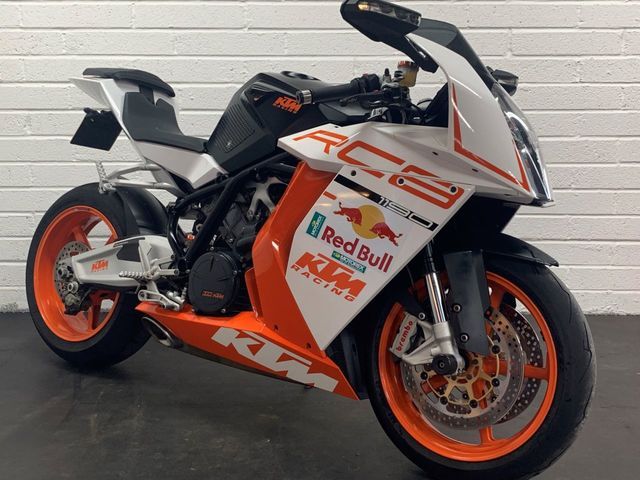 2011 KTM RC8