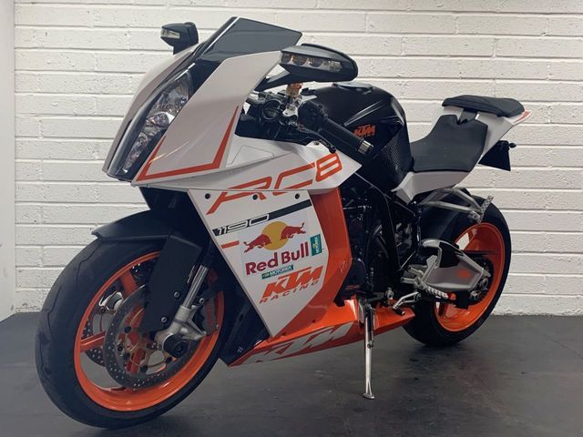 2011 KTM RC8 image 4