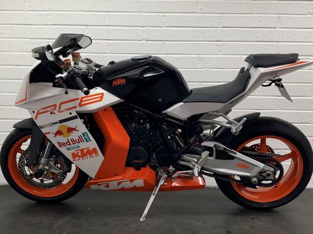 2011 KTM RC8 image 5