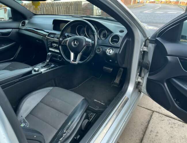 2011 Mercedes-Benz C220 AMG Sport CDI