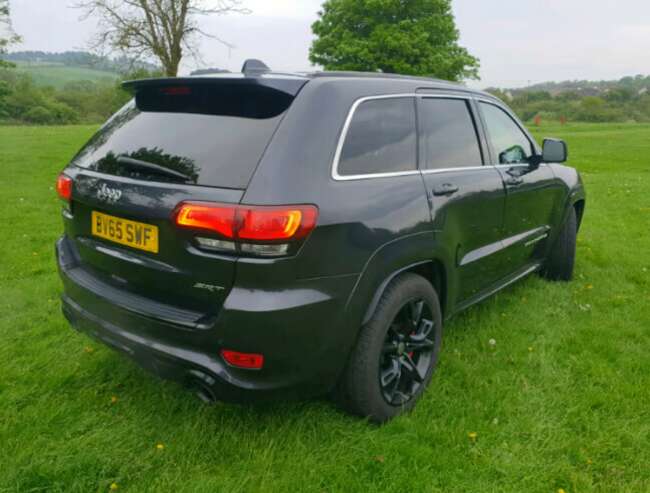 Jeep Grand Cherokee SRT8 6.4 HEMI LPG