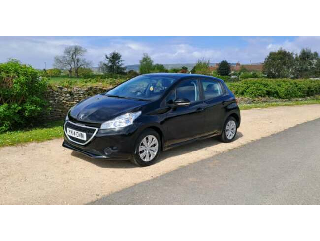 2014 Peugeot 208 VTI, Petrol, Manual