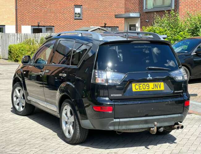 2009 Mitsubishi Outlander Warrior Di-D 4WD 7 Seats