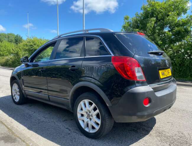 2012 Vauxhall Antara 2.2 CDTI 163 Exclusiv 5dr Stationwagon Black