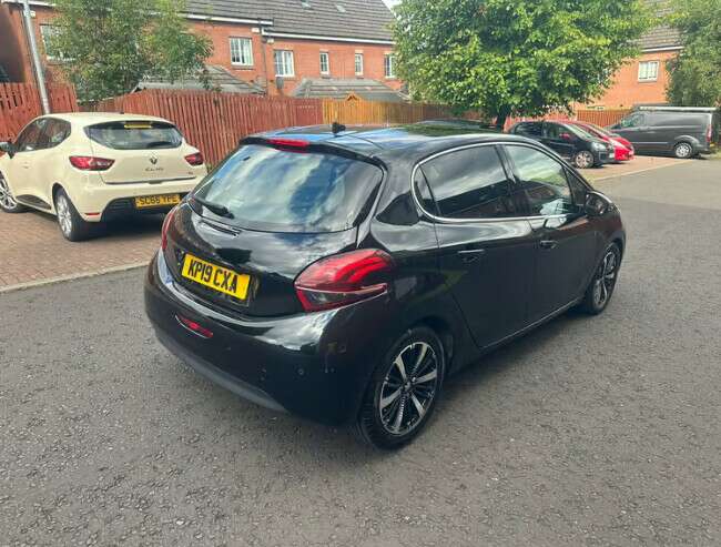 2019 Peugeot 208, Manual, Petrol 5dr