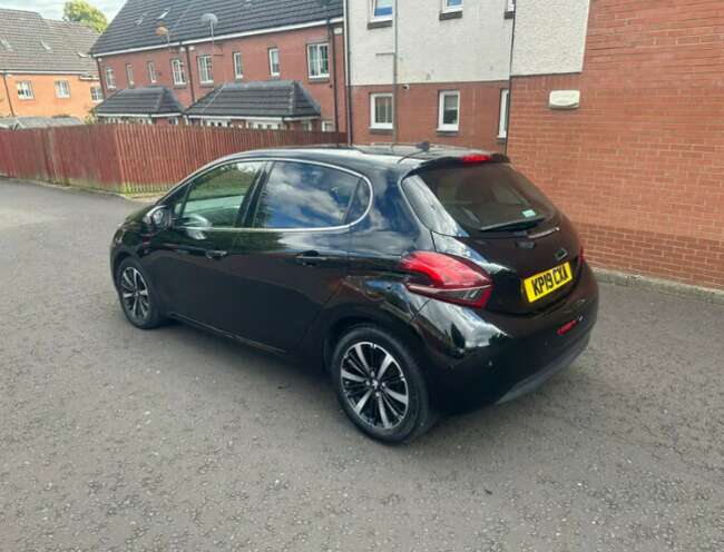 2019 Peugeot 208, Manual, Petrol 5dr