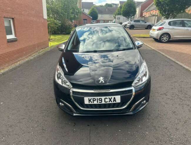 2019 Peugeot 208, Manual, Petrol 5dr