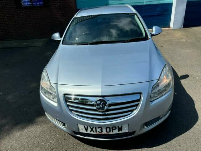 2013 Vauxhall Insignia, Diesel, Silver, Manual 2.0 5dr