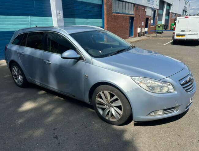 2013 Vauxhall Insignia, Diesel, Silver, Manual 2.0 5dr