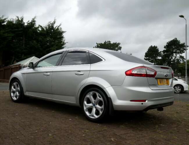 2011 Ford, Mondeo, Titanium 2.0cc Tdci 5 Door, Diesel, Manual