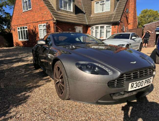 2015 Aston Martin, Vantage, Hatchback, Semi-Auto, 4735 (cc), 3 Doors