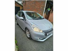 2013 Peugeot 208 £20 Tax Low Miles