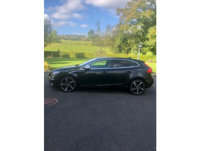 2013 Volvo, V40, Hatchback, Manual, 1560 (cc), 5 doors