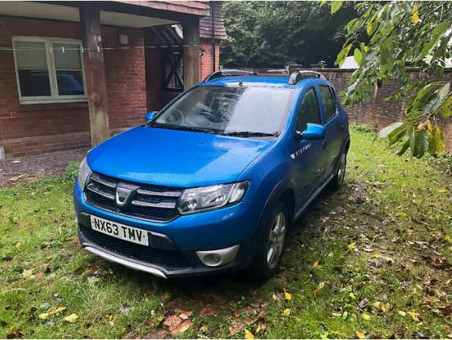 2013 Dacia, Sandero Stepway, Hatchback, Manual, 898 (cc), 5 Doors