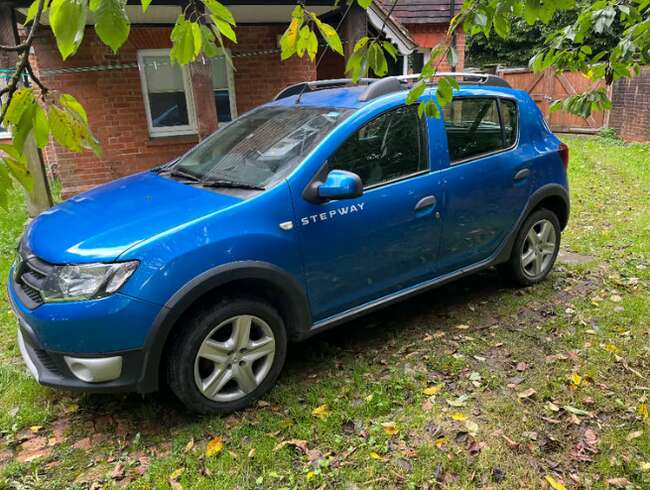 2013 Dacia, Sandero Stepway, Hatchback, Manual, 898 (cc), 5 Doors