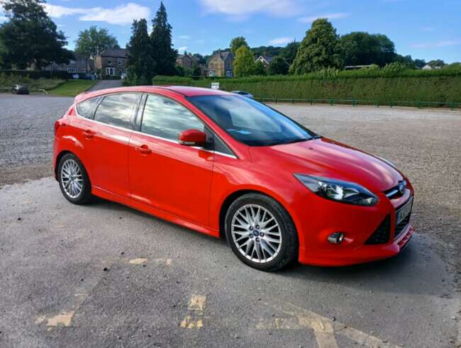 2013 Ford, Focus, Zetec S, Hatchback, Manual, 1560 (cc), 5 Doors