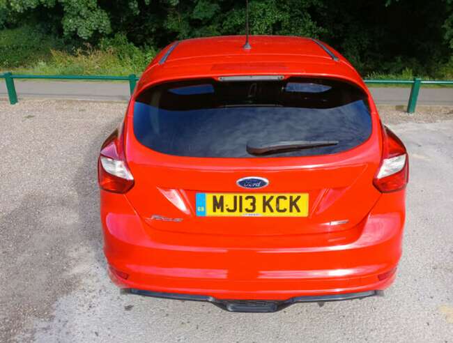 2013 Ford, Focus, Zetec S, Hatchback, Manual, 1560 (cc), 5 Doors