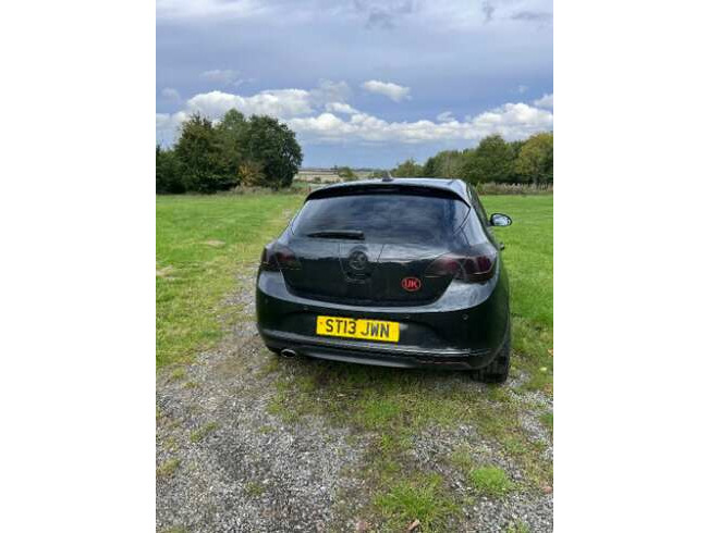 2013 Vauxhall, Astra 5 Doors Mot 24.09.2025