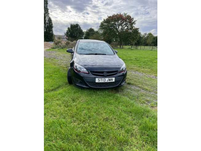 2013 Vauxhall, Astra 5 Doors Mot 24.09.2025