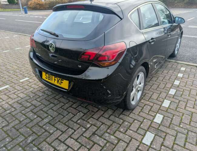 2011 Vauxhall, Astra, Hatchback, Manual, 1598 (cc), 5 Doors