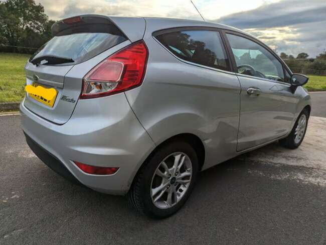 2014 Ford, Fiesta, 998cc, 3 Doors. Free Tax!