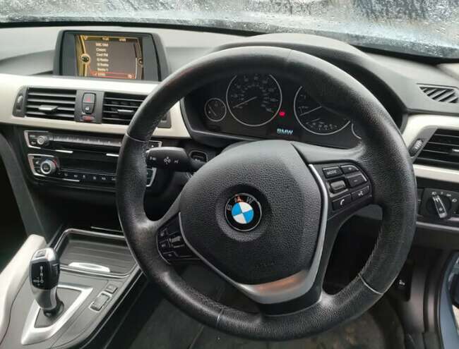 2013 BMW, 3 Series, Saloon, Semi-Auto, 1997 (cc), 4 Doors