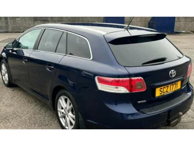 2010 Toyota Avensis Estate A1 condition long MOT