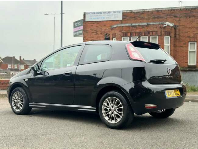 2012 Fiat, Punto, Hatchback, Manual, 1368 (cc), 3 Doors