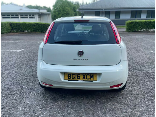 2016 Fiat Punto Pop, 31k miles.