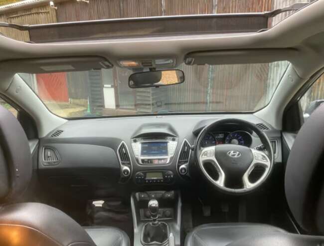 2012 Hyundai, IX35, Estate, Manual, 1685 (cc), 5 doors