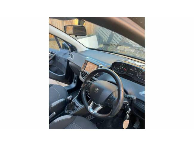 2016 Peugeot, 208, Hatchback, Manual, 1199 (cc), 5 doors