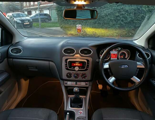 2010 Ford, Focus, Hatchback, Manual, 1596 (cc), 5 Doors