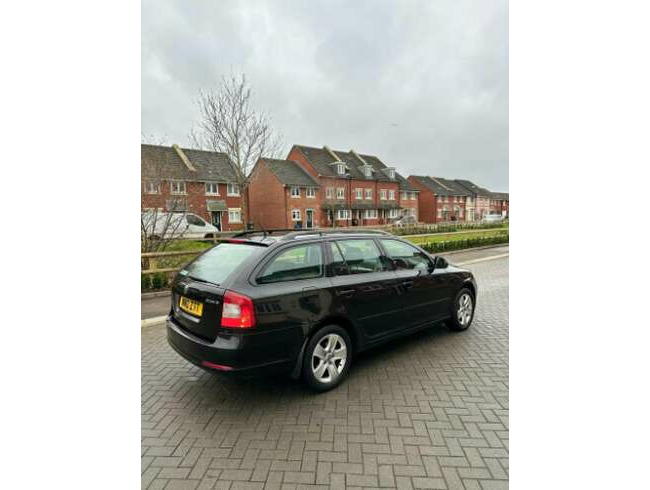 2010 Skoda, Octavia, Estate, Manual, 1896 (cc), 5 Doors