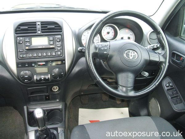 2005 Toyota Rav 4 2.0 image 4